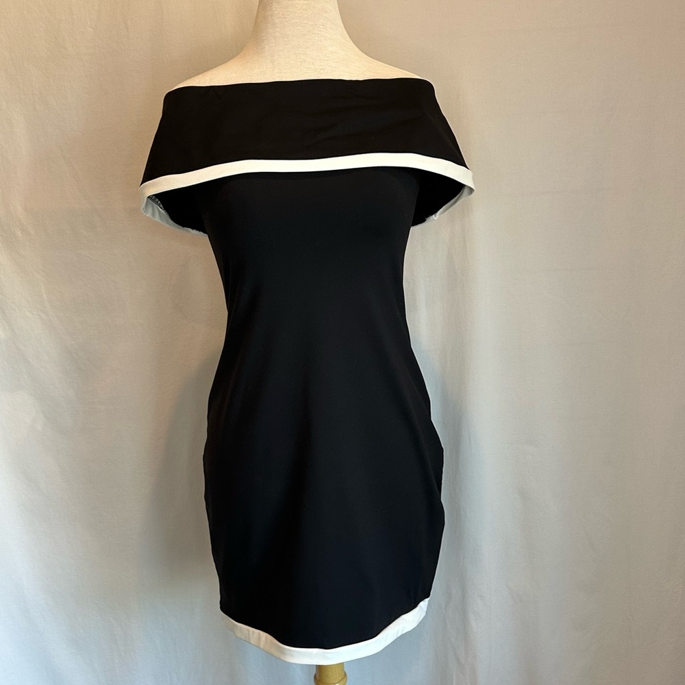 Adorable Susana Monaco Womens Knit Black Off Shoulder Dress Size M